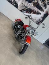 Harley-Davidson FLSTN Deluxe (Chicano Umbau) - Harley-Davidson Motorräder