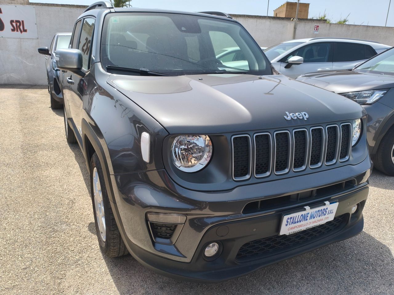Jeep Renegade 1.6 Mjt 130 CV Limited 2022 imagem 2