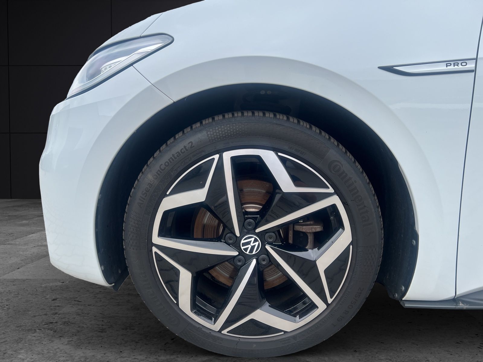 Fahrzeugabbildung Volkswagen ID.3 Pro Matrix Navi AID ACC RFK SHZ 19"