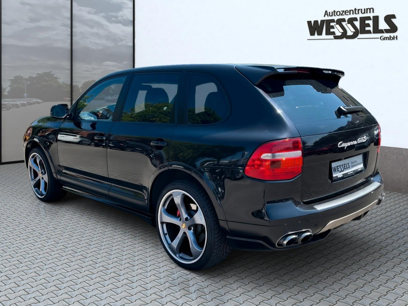 Porsche Cayenne GTS