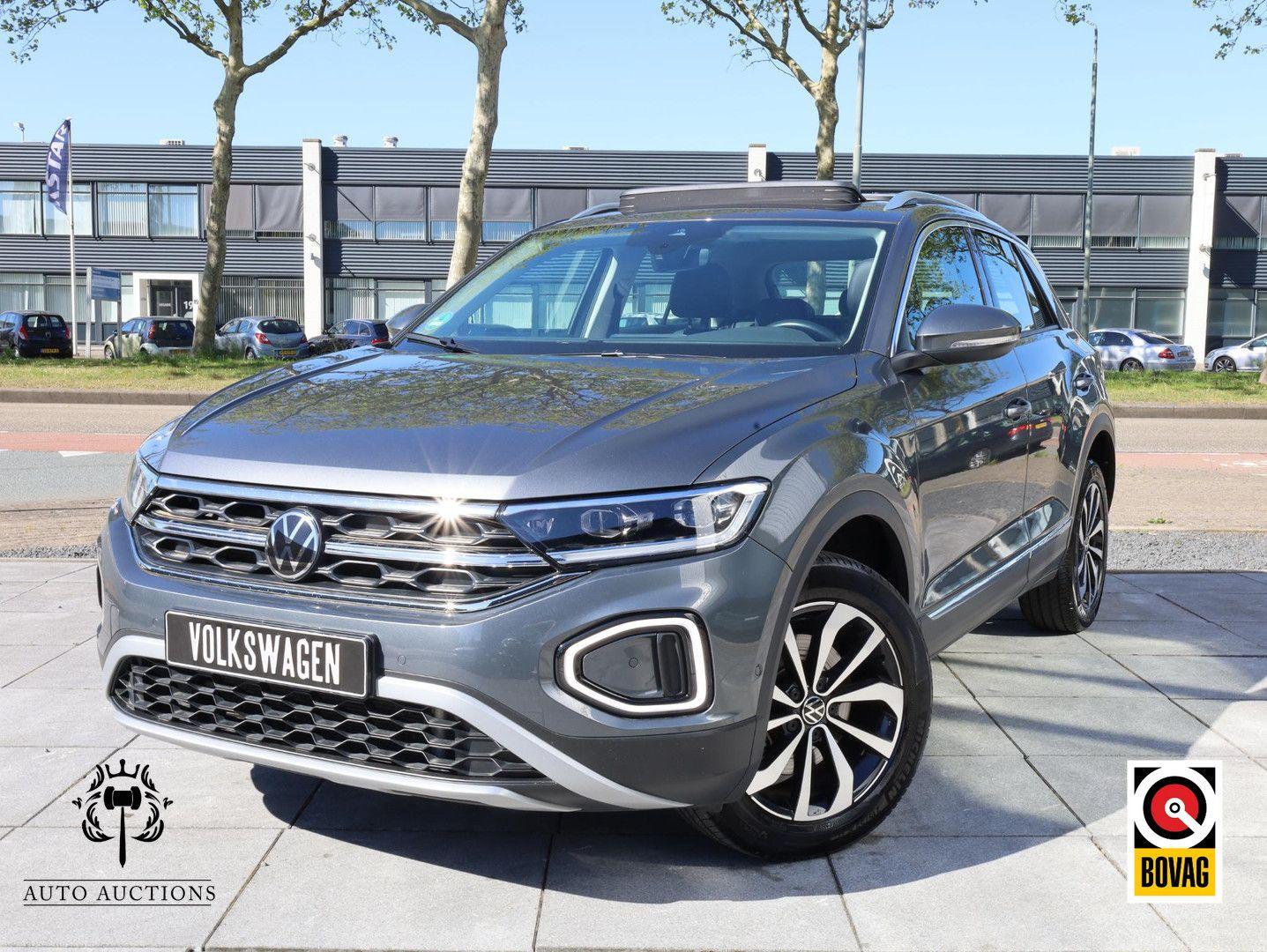 Volkswagen T-Roc 1.5 TSI Panodak | voll leder | Virtual | M