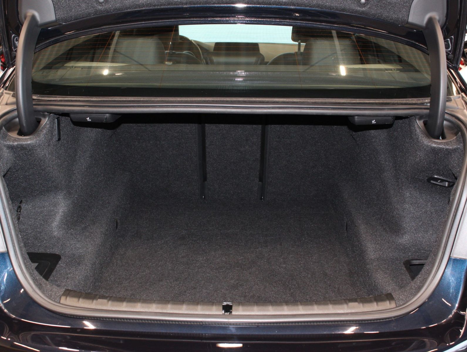 Fahrzeugabbildung BMW M550i xDrive Kamera*Standhzg.*LED*H&K*Keyless