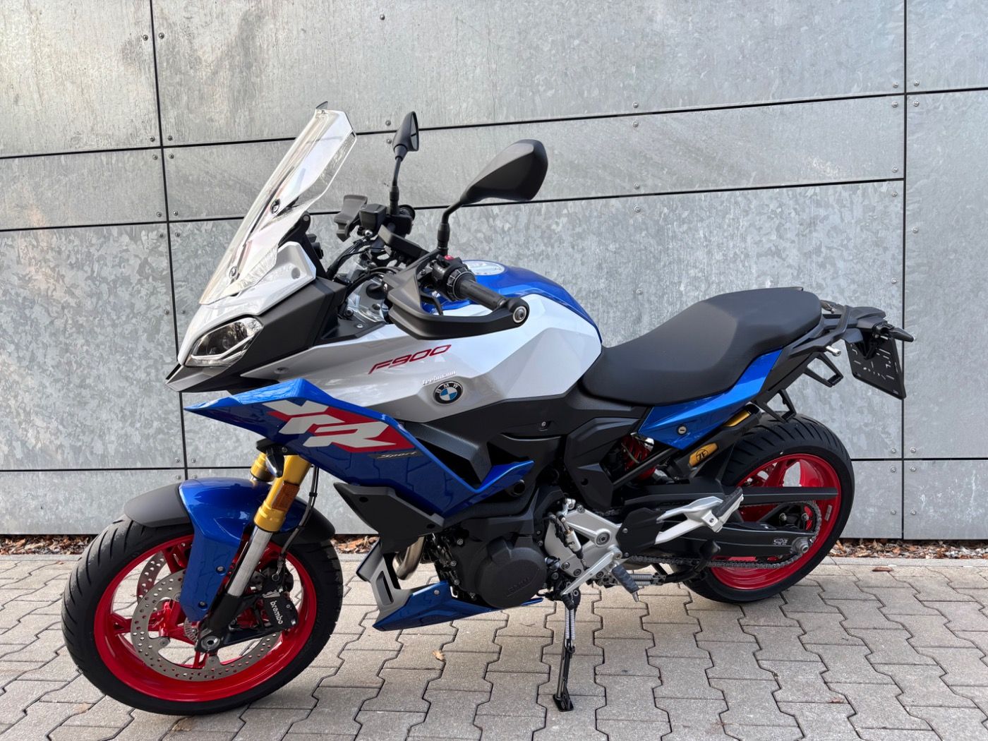 Fahrzeugabbildung BMW F 900 XR Style Sport