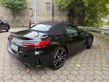 BMW Z4 M M40i A - - schwarze BMW Z4 M
