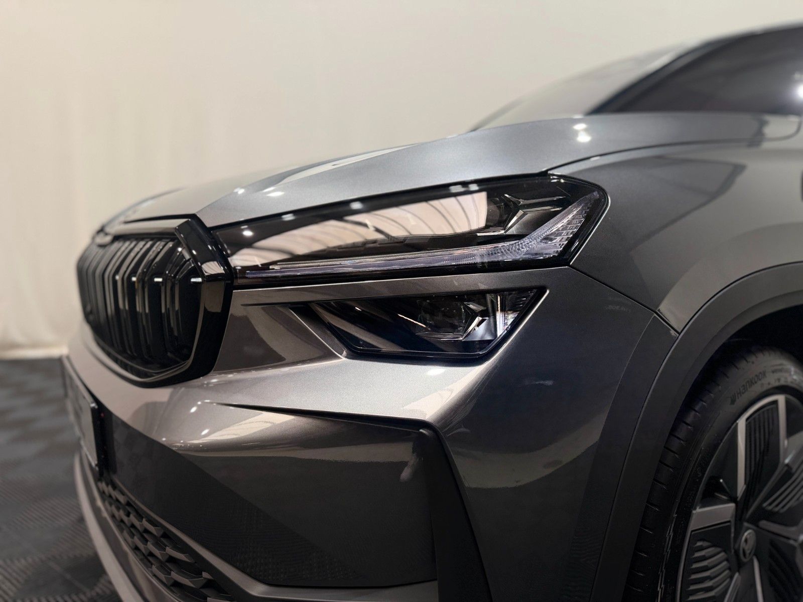 Fahrzeugabbildung SKODA Kodiaq 1.5 TSI DSG Sportline
