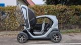 Renault 38.500 km, 8 KW (11 PS), EZ 2012/06, 80km/h - Renault Twizy aus 2012