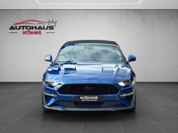 Ford Mustang - 4