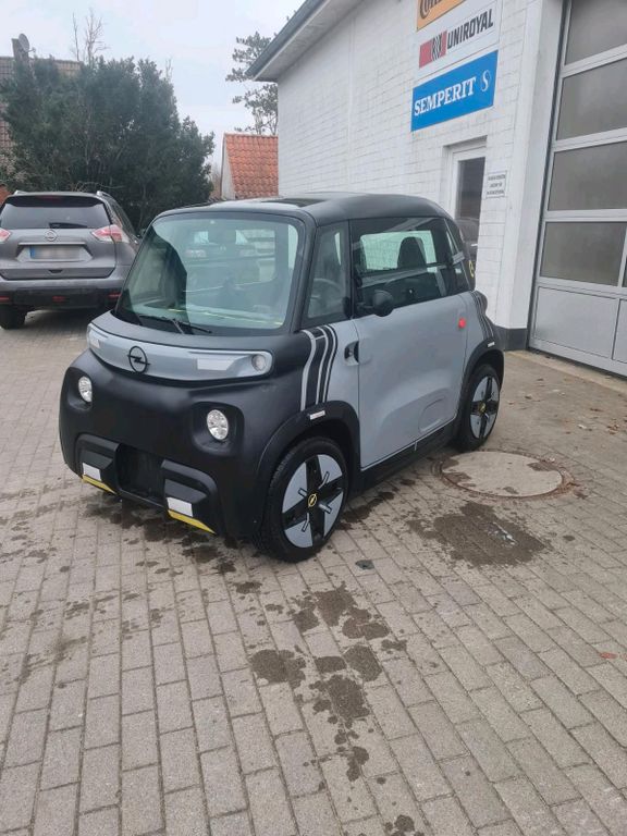 Image of Opel Rocks-e