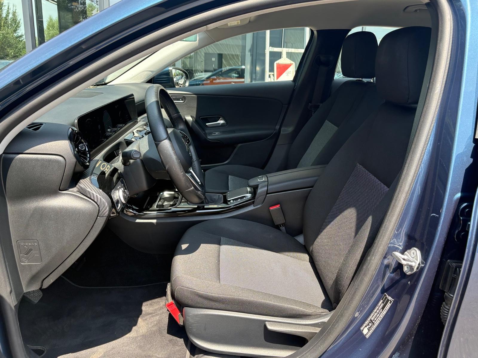 Mercedes-Benz A 180 d LIMOUSINE *MULTIBEAM*KAM*SHZ*ALU*