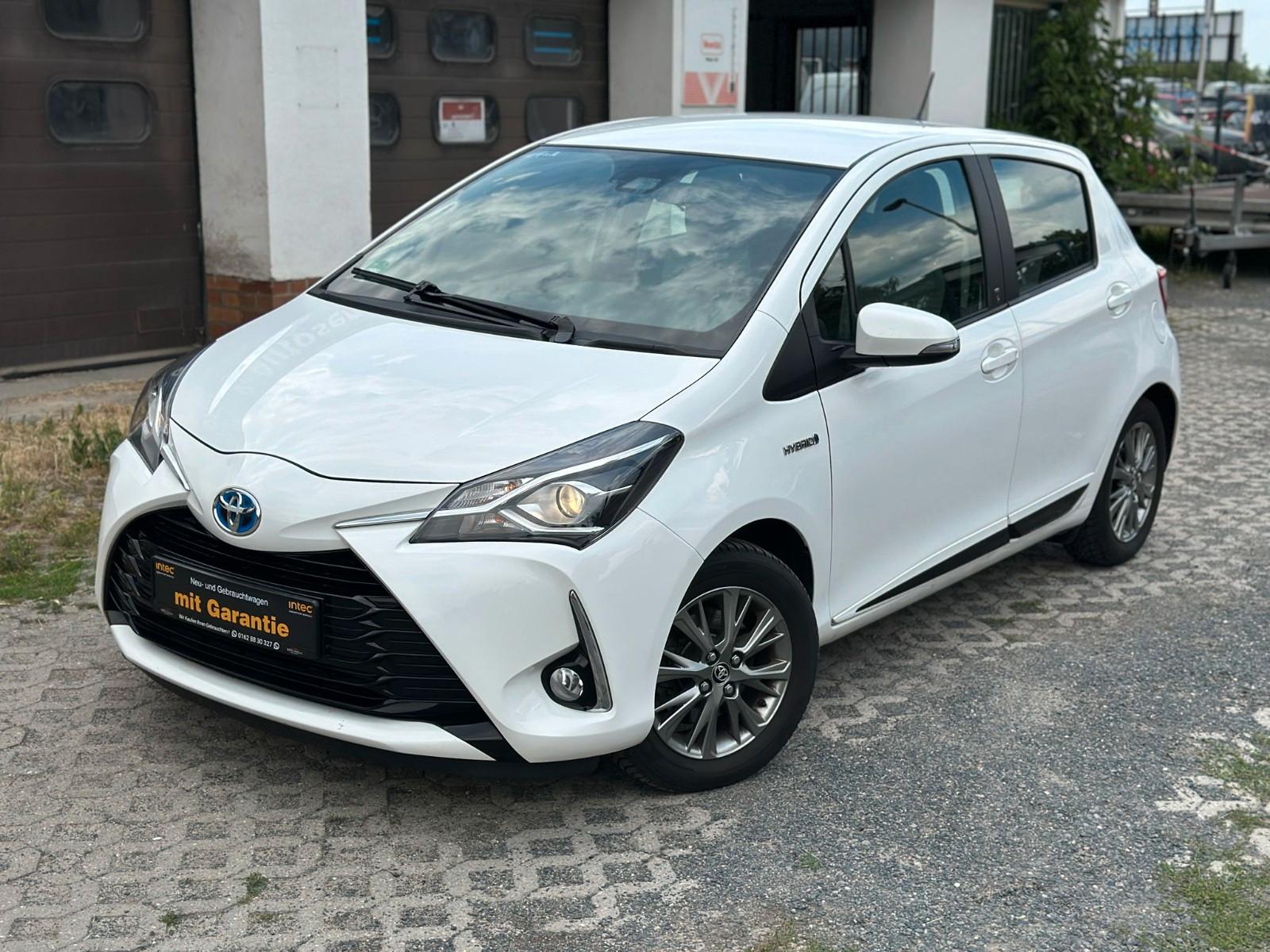 Toyota Yaris 1,5-l-VVT-i Hybrid/Scheckheft/Hu neu