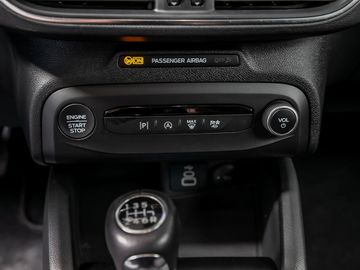 Ford Focus Turnier 1.0 Active Spurhalteassistent Navi