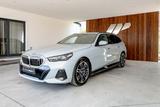 BMW i5 edrive 40e G61 - BMW i5 Touring Kombi Gebrauchtwagen