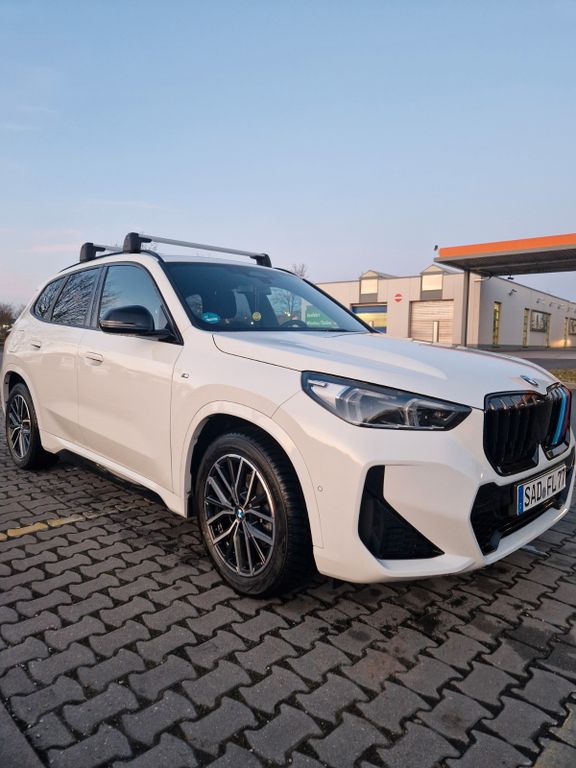 Image of BMW X1