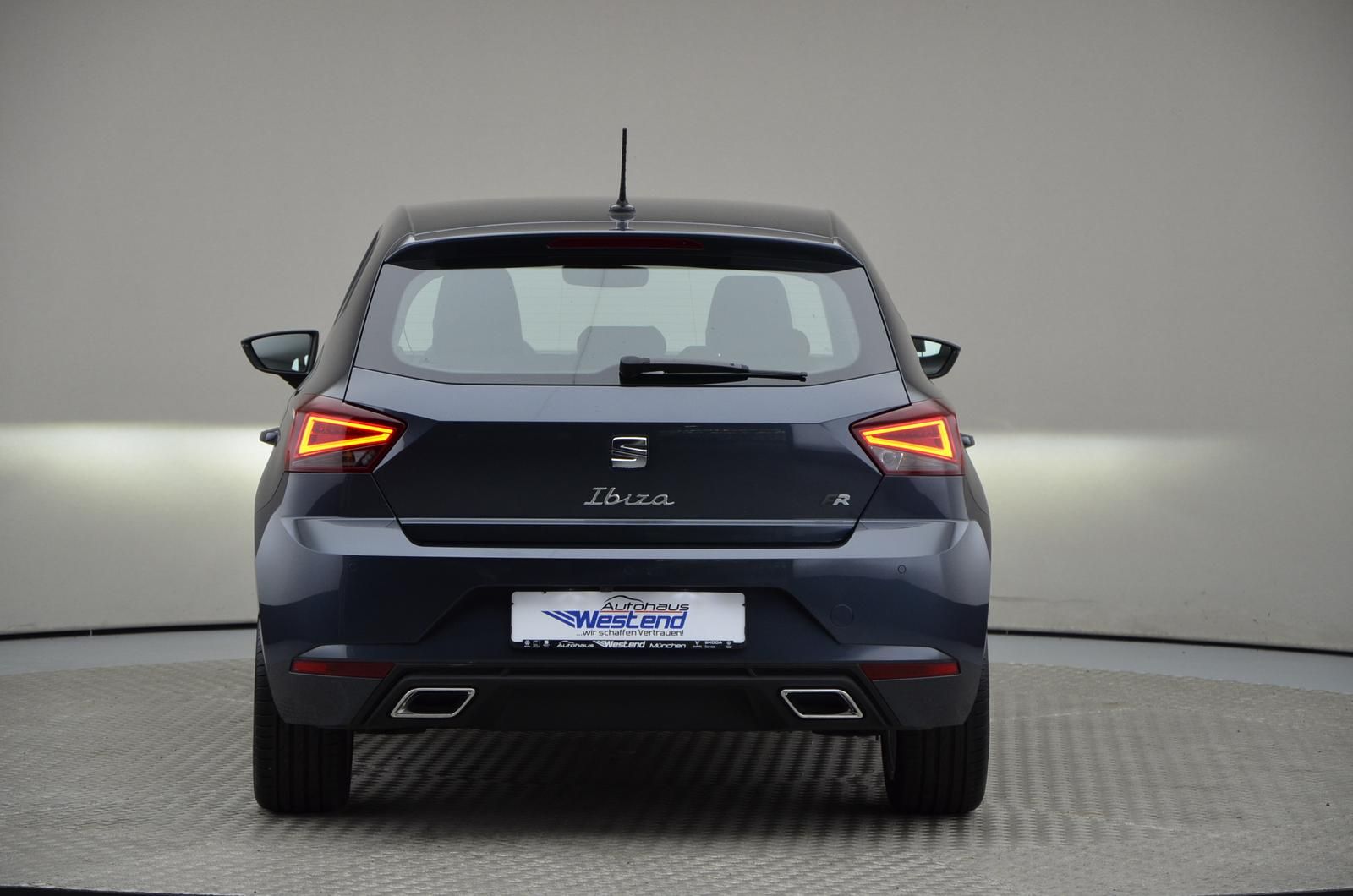 Fahrzeugabbildung SEAT Ibiza FR 1.0l TSI 81kW 6-Gang LED Navi