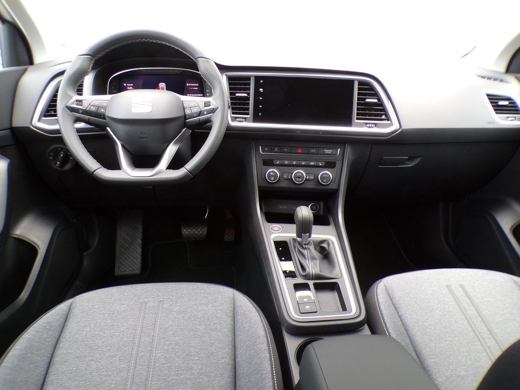 Fahrzeugabbildung SEAT Ateca 1.5 TSI DSG Style