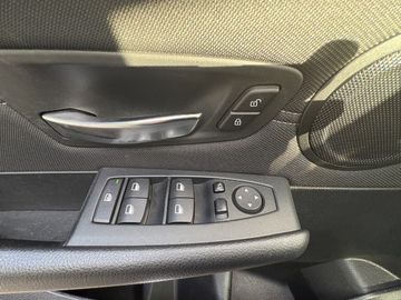 BMW 218 Active Tourer - 11
