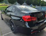 BMW 328i -M-Performance Leder Navi Kamera  - BMW 3er Reihe: Performance