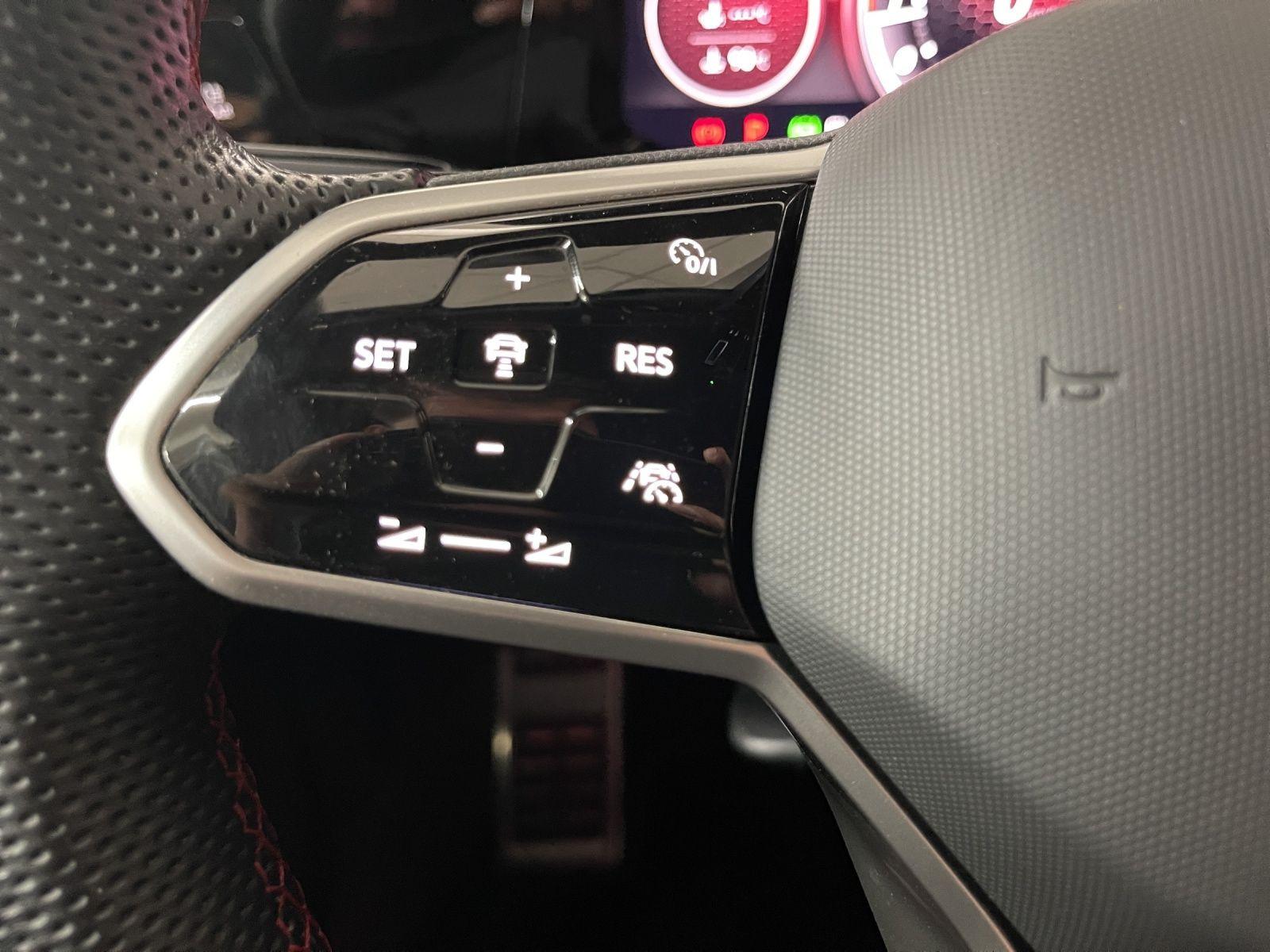 Volkswagen Golf VIII GTI AHK Matrix-LED LM 19" Navi RFK ACC, миниатюра 24