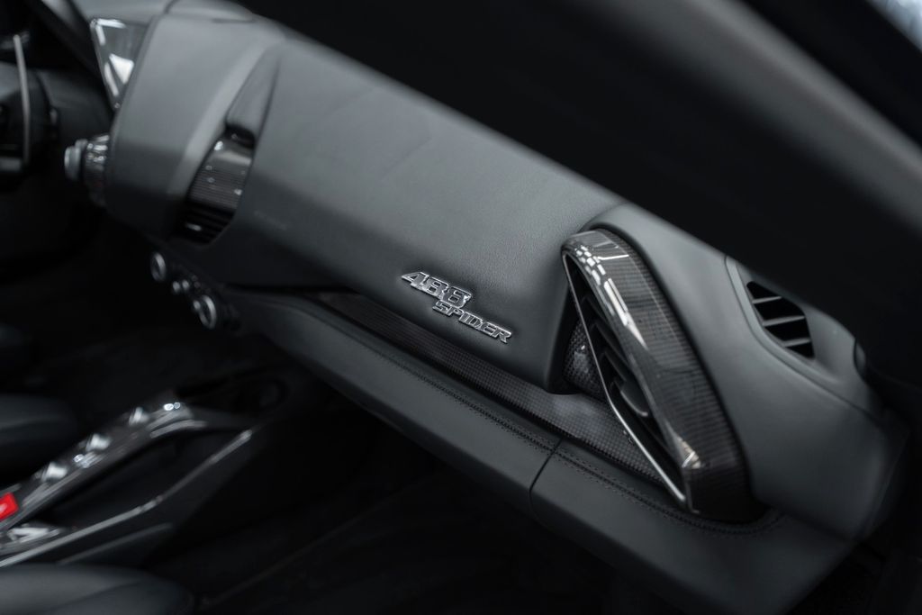 488 Spider BLACK BLACK FULL CARBON - Bild 20