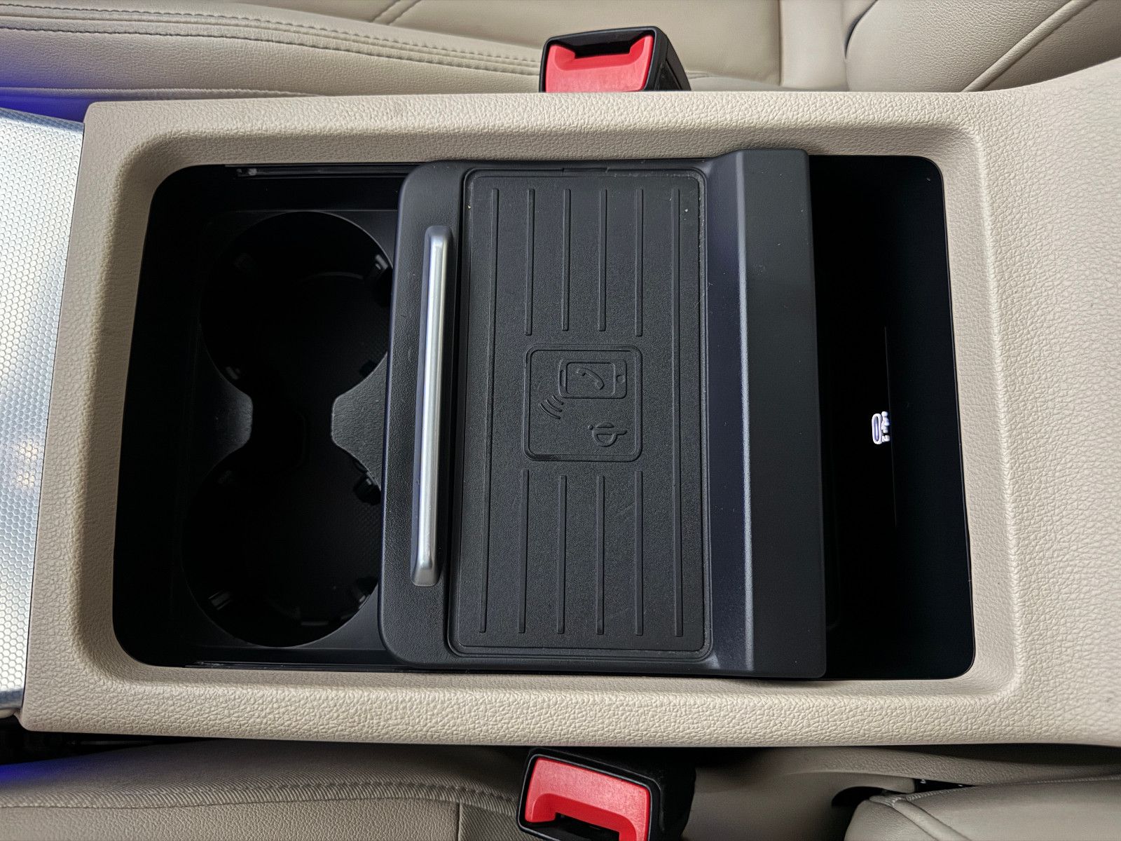 Fahrzeugabbildung Audi Q5 TDI 4X4 ADVANCED SPORT PANO MATRIX B&0 VOLL
