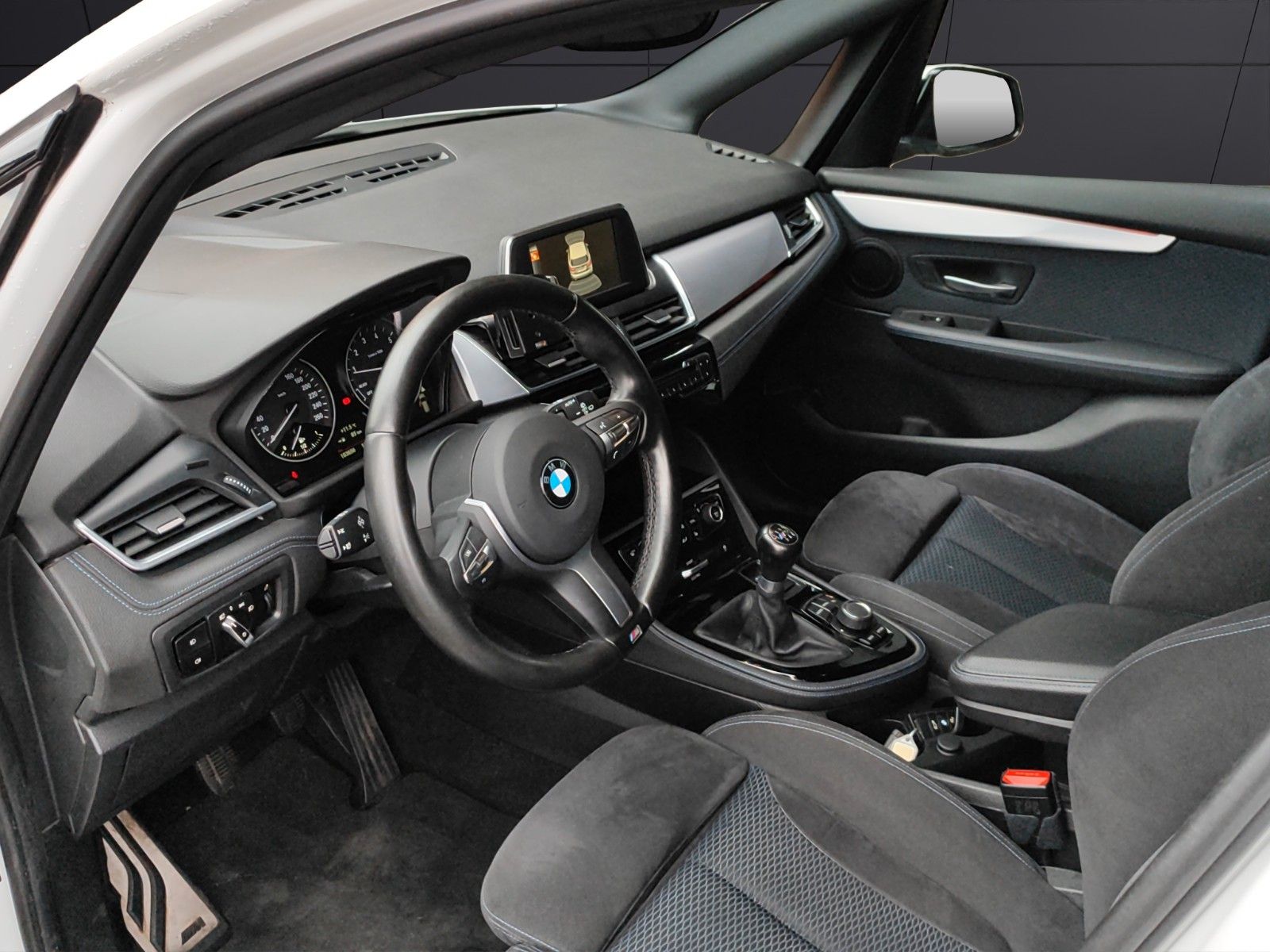 Fahrzeugabbildung BMW 218i Active Tourer M Sport*SitzHZ*LED*Alcantara*