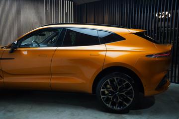 صورة مصغرة 23 لـ 2022 Aston Martin DBX
