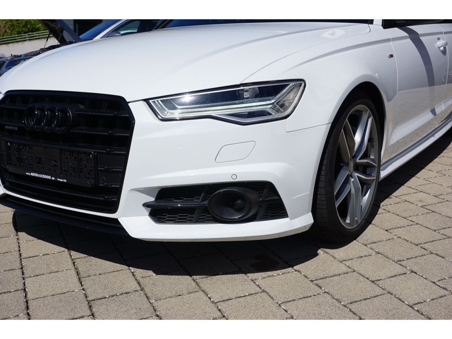 Audi A6 Avant 3.0 TDI quattro S line Tiptr. Navi AHK foto 2