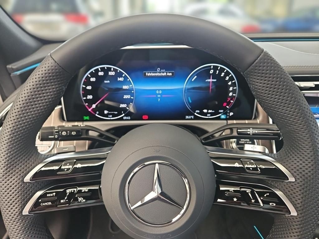 Fahrzeugabbildung Mercedes-Benz E 300e T +AMG+AHK+NIGHT+WINTER+KOMFORT+BURM+20''