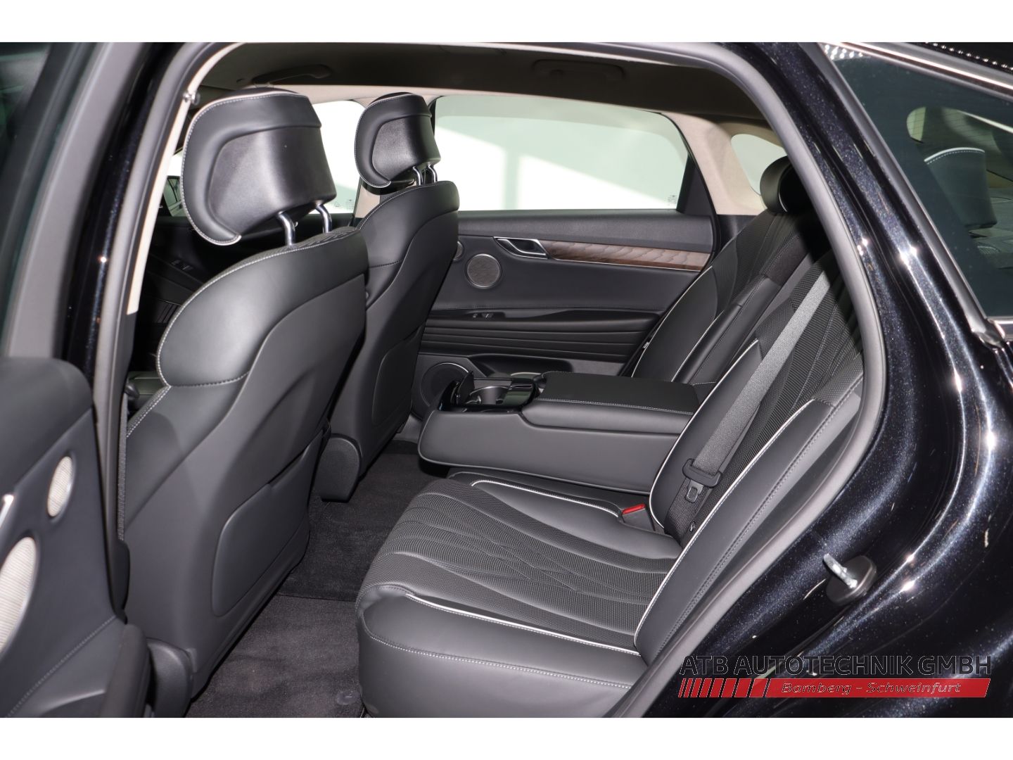 Fahrzeugabbildung Genesis G80 Electrified 4WD Luxury 87,2kWh 97,6% SOH