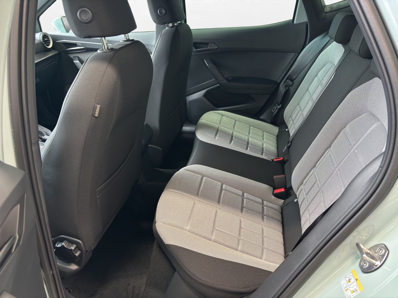 Seat Arona - Bild 11