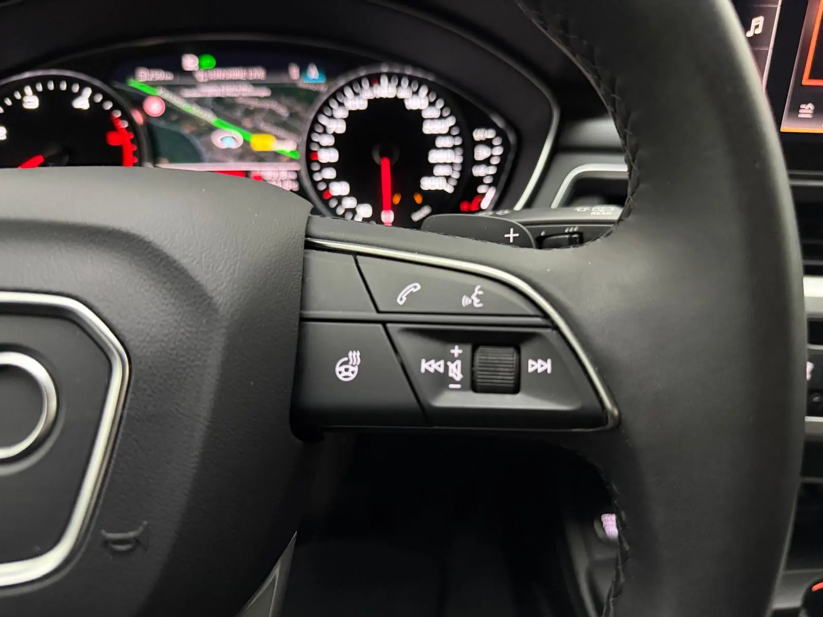 Audi A4 40 TDI quattro MatriX LED+ACC+AHK+HUD+SHZ, миниатюра 24
