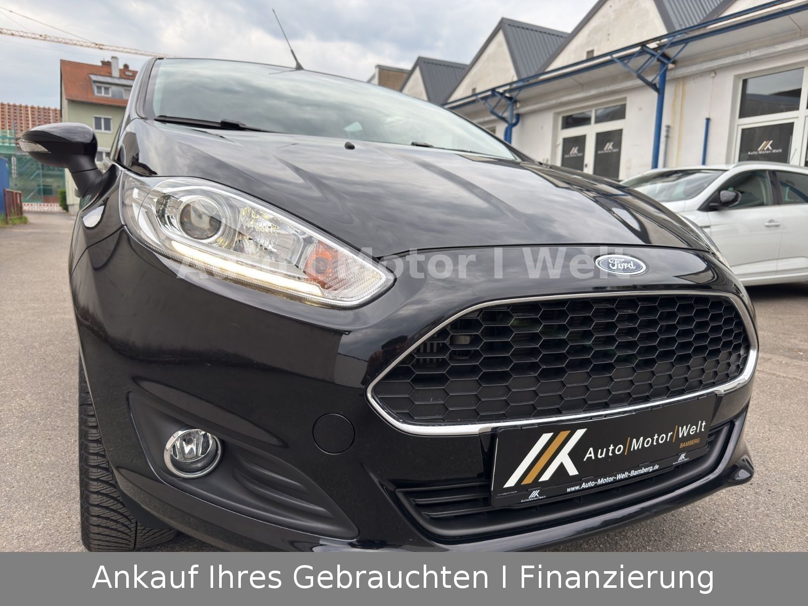 Fahrzeugabbildung Ford Fiesta Celebration ALU/ALLWETTERREIFEN/SHZ/KLIMA