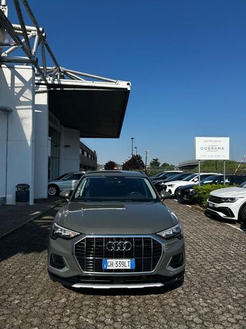 AUDI AUDI Q3 35 TDI S tronic Business Advanced