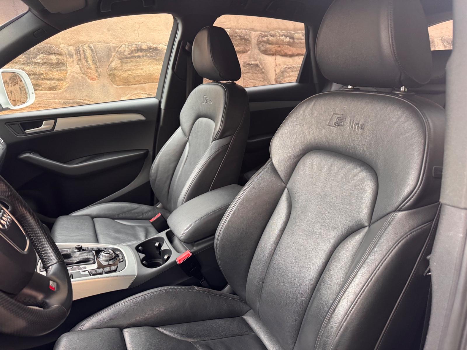 AUDI Q5 3.0 TDI QUATTRO S-LINE 2TE HAND | 239 ch | BVA | HAYON ÉLECTRIQUE | PACK SPORT | VOLANT EN CUIR