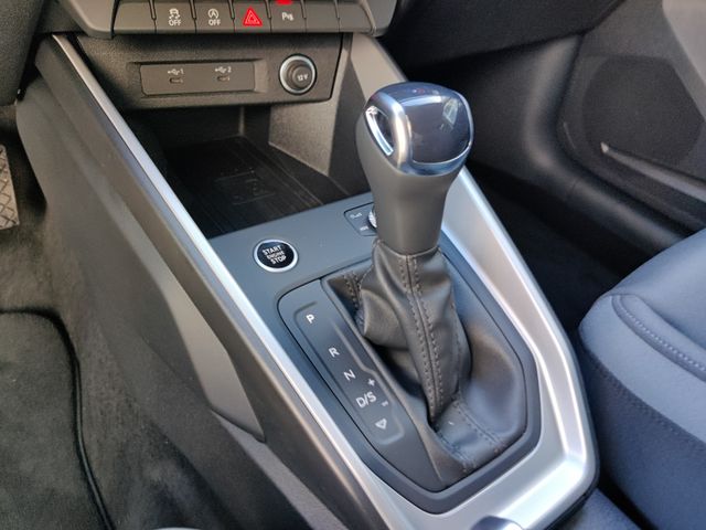 A1 Sportback 30 TFSI S tronic LED/Sportsitz