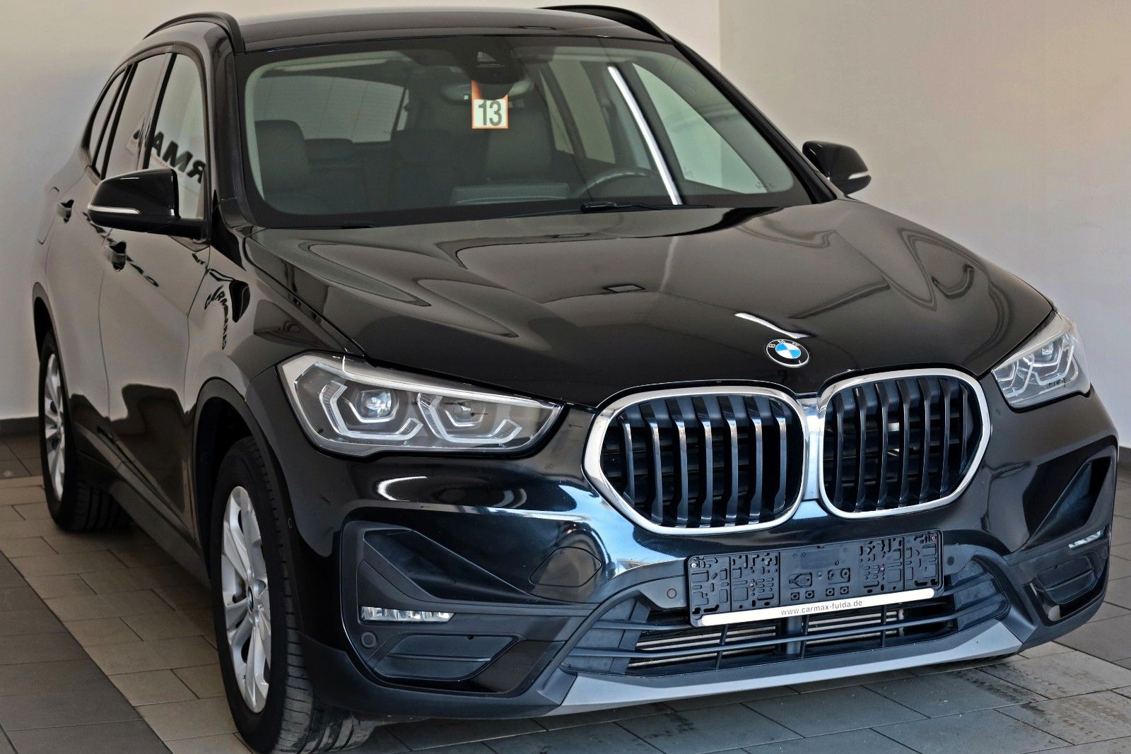 Fahrzeugabbildung BMW X1 xDrive 25e Advantage Leder,Navi,LED,Kamera,SH