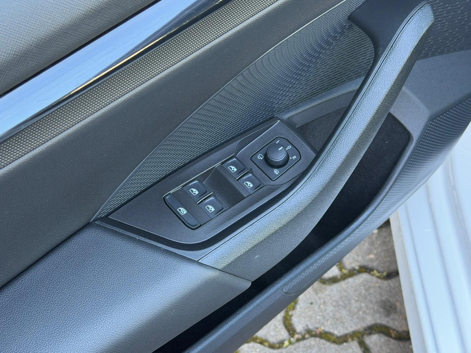 Fahrzeugabbildung SKODA Octavia Combi Ambition