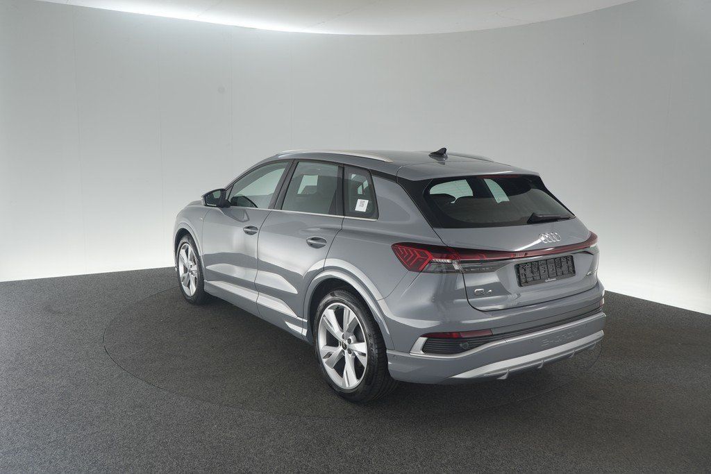 Audi Q4 40 e-tron Kamera MMI Navi pro foto 8