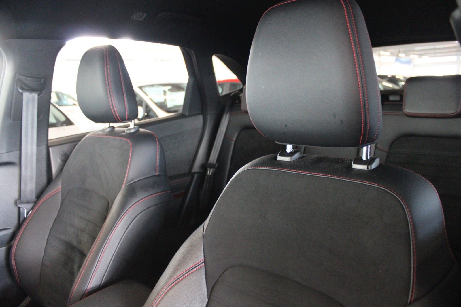 Fahrzeugabbildung Ford Kuga ST-Line X NAVI B&O 2xCAM ACC LED AHK