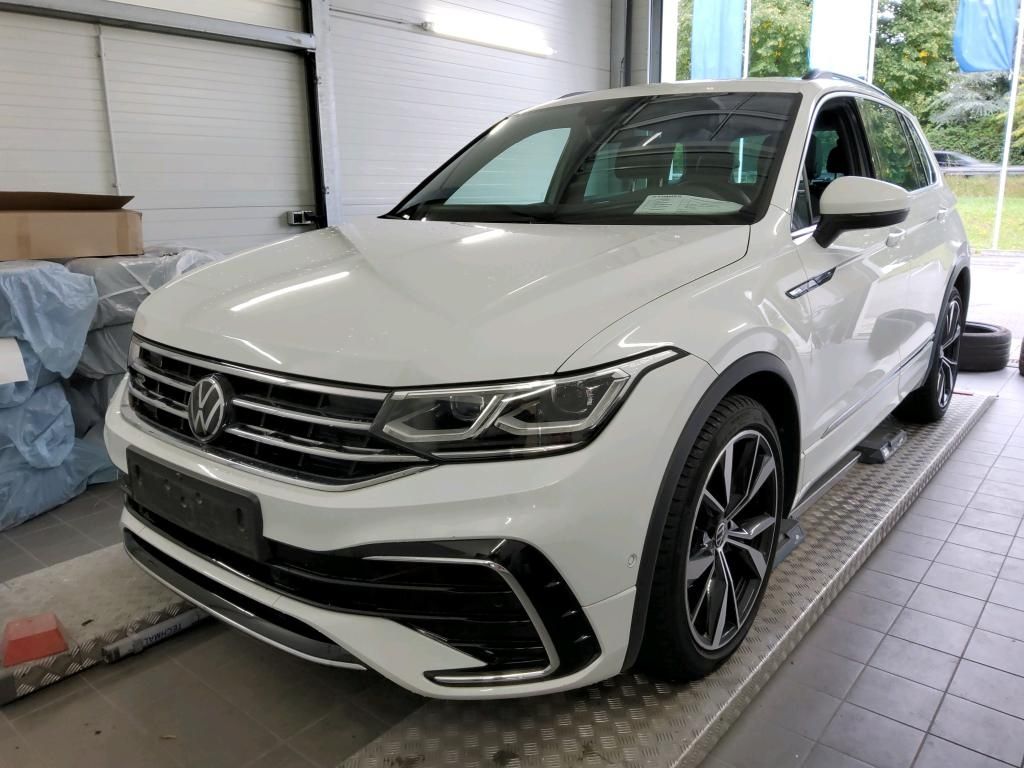 Volkswagen Tiguan 2.0 TDI DSG R-LINE AHK 360° PANO STHZ foto 3