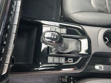 Fotografie 14 des Isuzu D-Max 1.9 V-Cross 3,5t Anhängelast Kamera Carpla