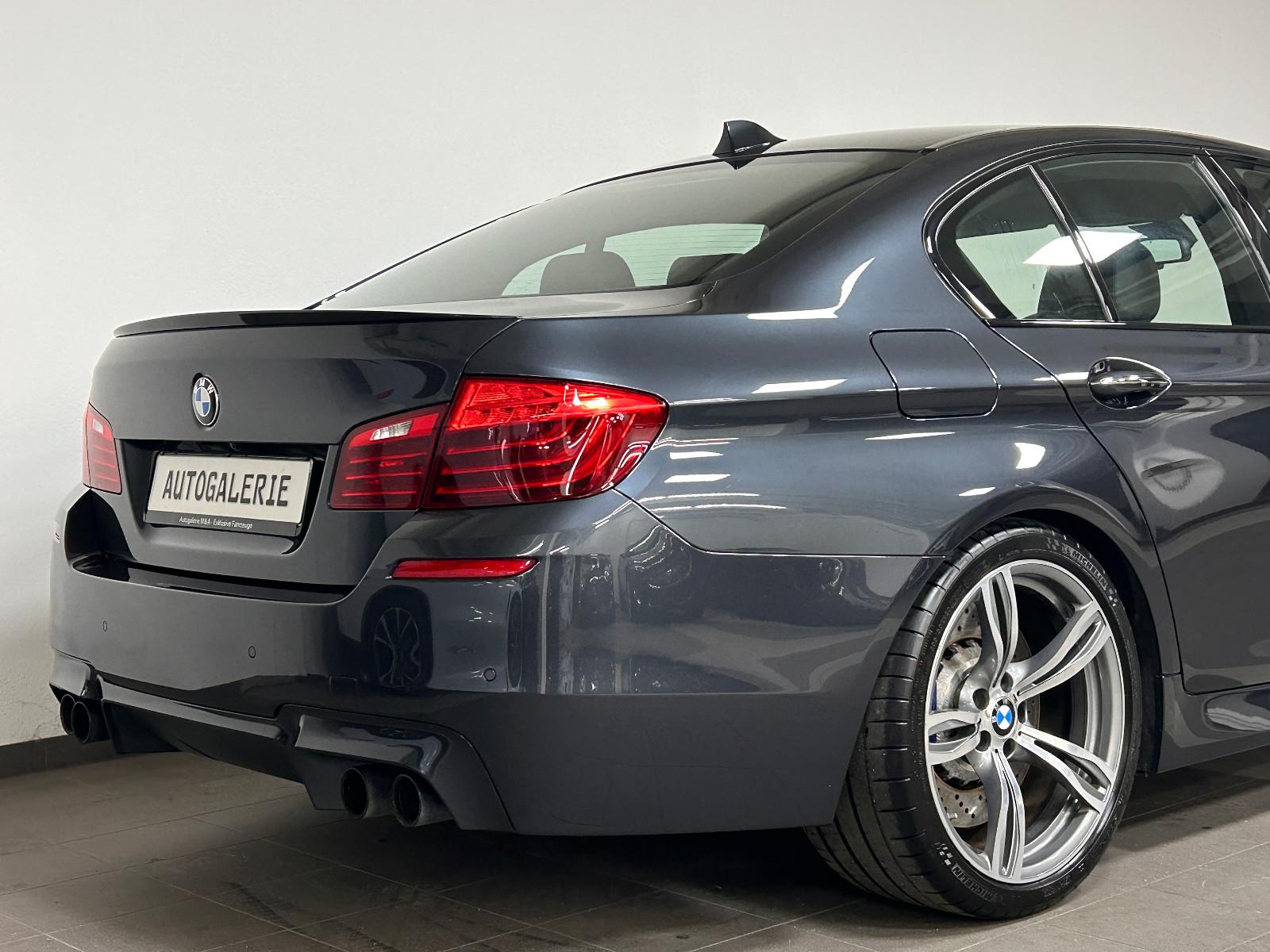 BMW M5 COMPETITION V8 4.4 575ch - PACK COMPETITION - HARMAN KARDON - HUD - CUIR MÉRINOS - SIÈGES CHAUFFANTS
