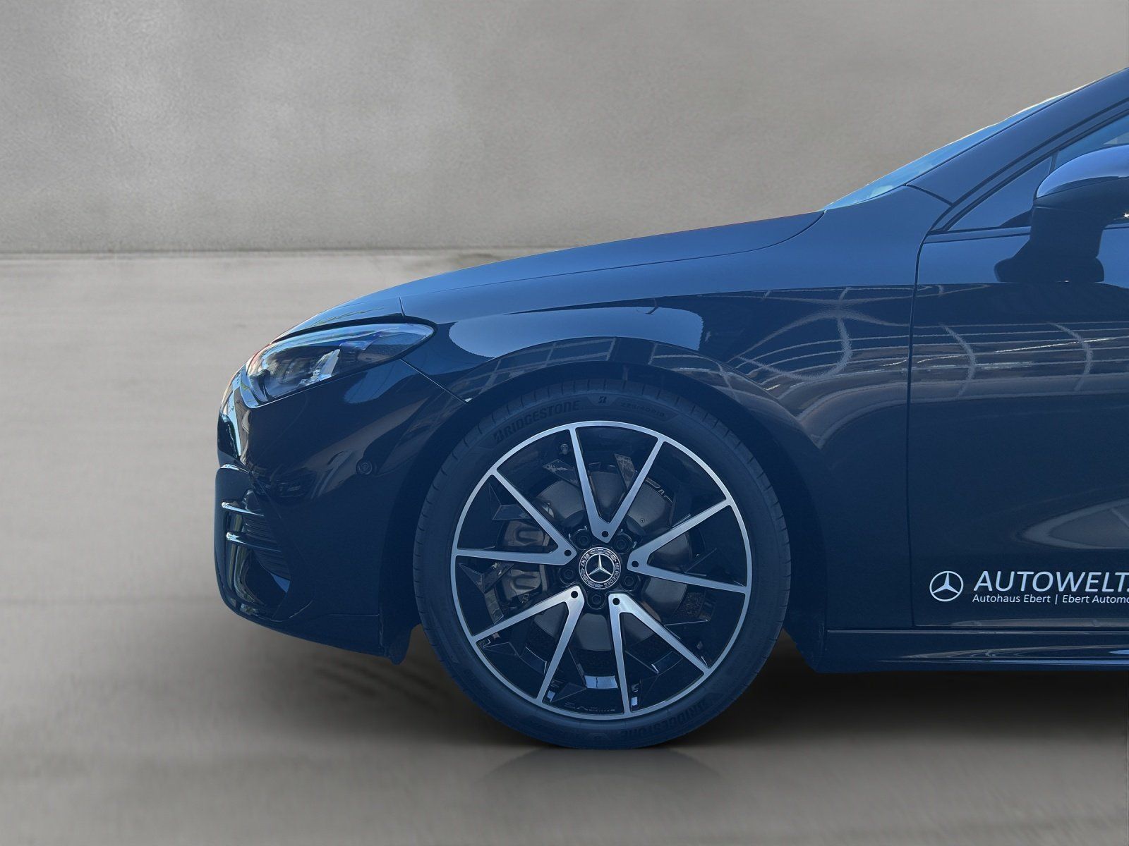 Fahrzeugabbildung Mercedes-Benz 4M Coupé AMG BURM Pano HEADUP 360° AHK Superscre