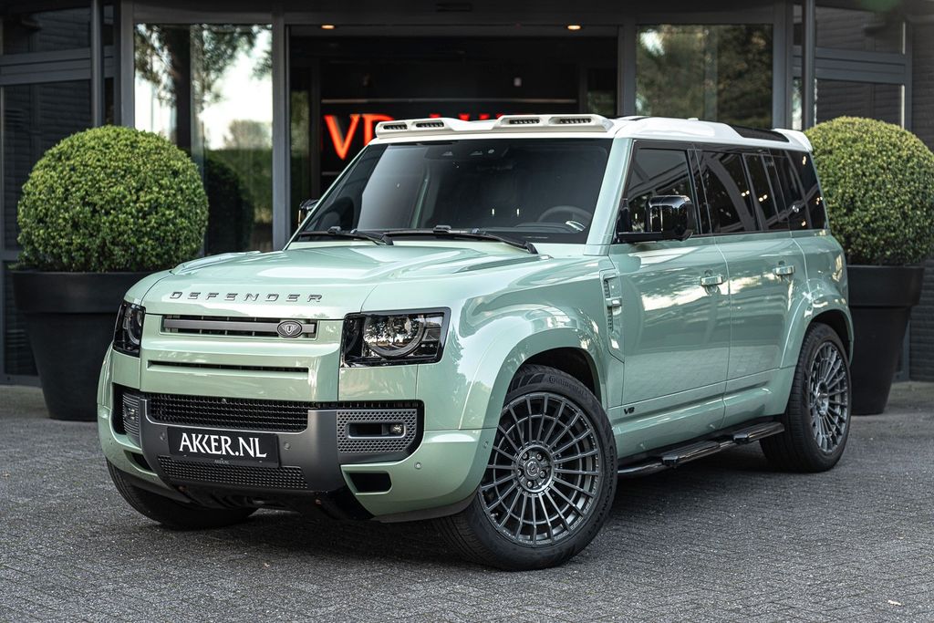 Image of Land Rover Defender