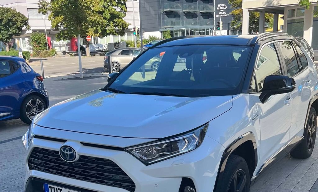 Image of Toyota RAV 4