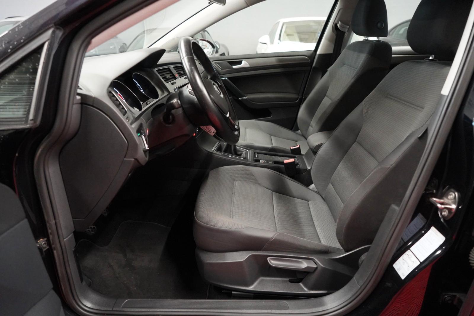 Volkswagen Golf 7 1.4 TSI Lim. Comfortline  6Gang*Klima*