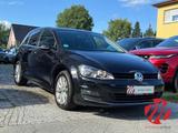 Volkswagen Golf VII Lounge BMT 1.6 TDI DSG Sperrdiff. 2-Zon - mit Diesel-Antrieb Autos in Berlin: Limousine