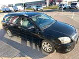 Toyota Avensis Kombi 1.8 - Toyota Avensis aus 2008: Kombi