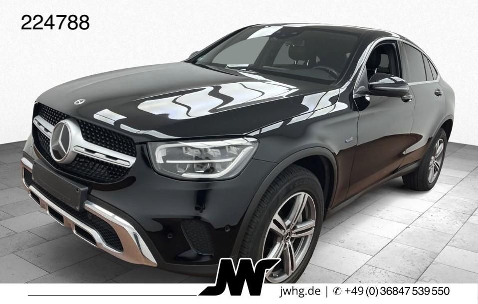 Image of Mercedes-Benz GLC 300