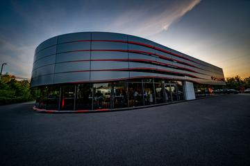 Porsche Zentrum Recklinghausen Sportwagenvertriebsgesellschaft Recklinghausen mbH Logo